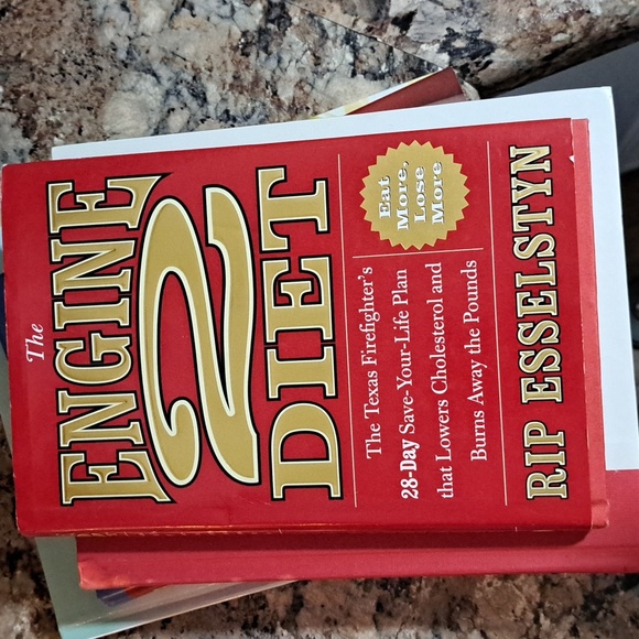 The Engine 2 Diet & Cookbook in great condition. - Picture 2 of 10